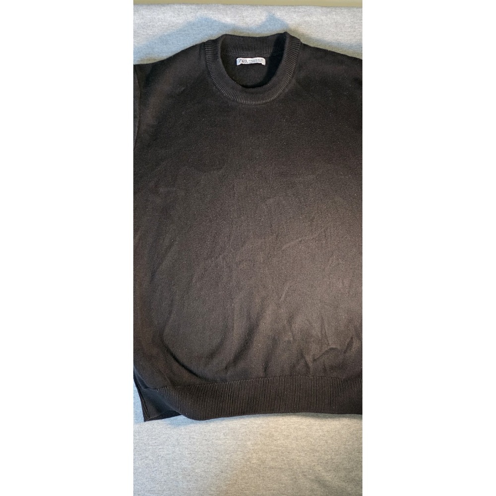 Zara Men's Black Crewneck Sweater Size M